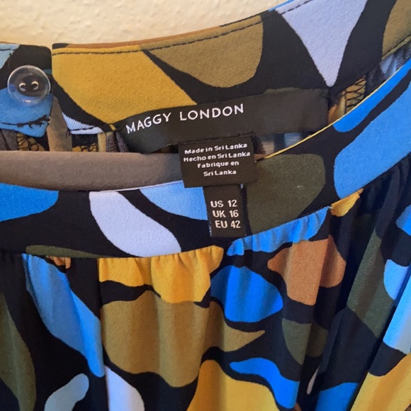 Maggie London dress - Picture 2 of 5